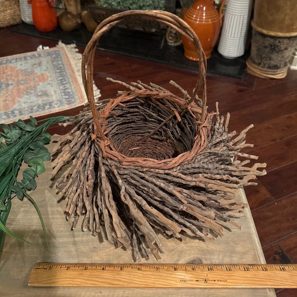Vintage Handmade Rustic Bird's Nest Twig Decorative Basket - Picture 3 of 5